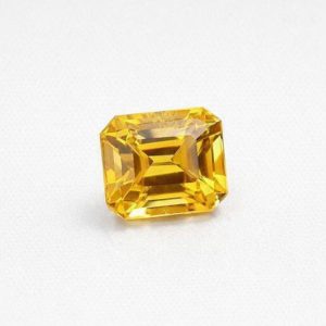 2.04ct 'Saffron' Yellow Sapphire