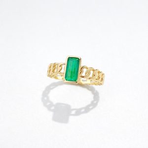 Natural Emerald 18K Gold Chain Ring