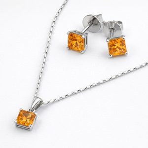 Natural Fanta Garnet Earrings and Necklace