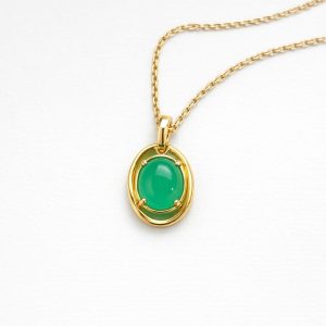 Chrysoprase Pendant with Chain Solid 18k Yellow Gold