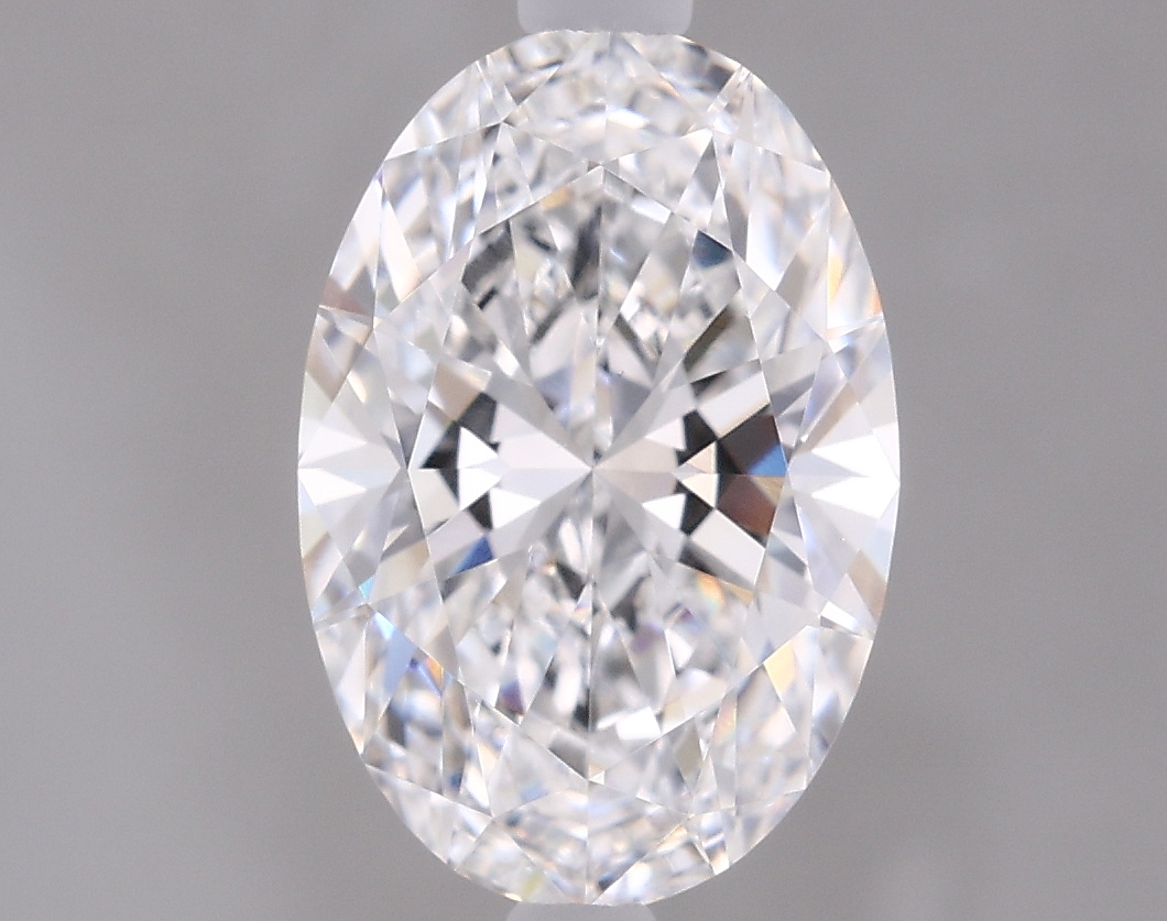 Lab-Grown Diamond 1.5ct D VVS2 Oval | IGI LG831639988