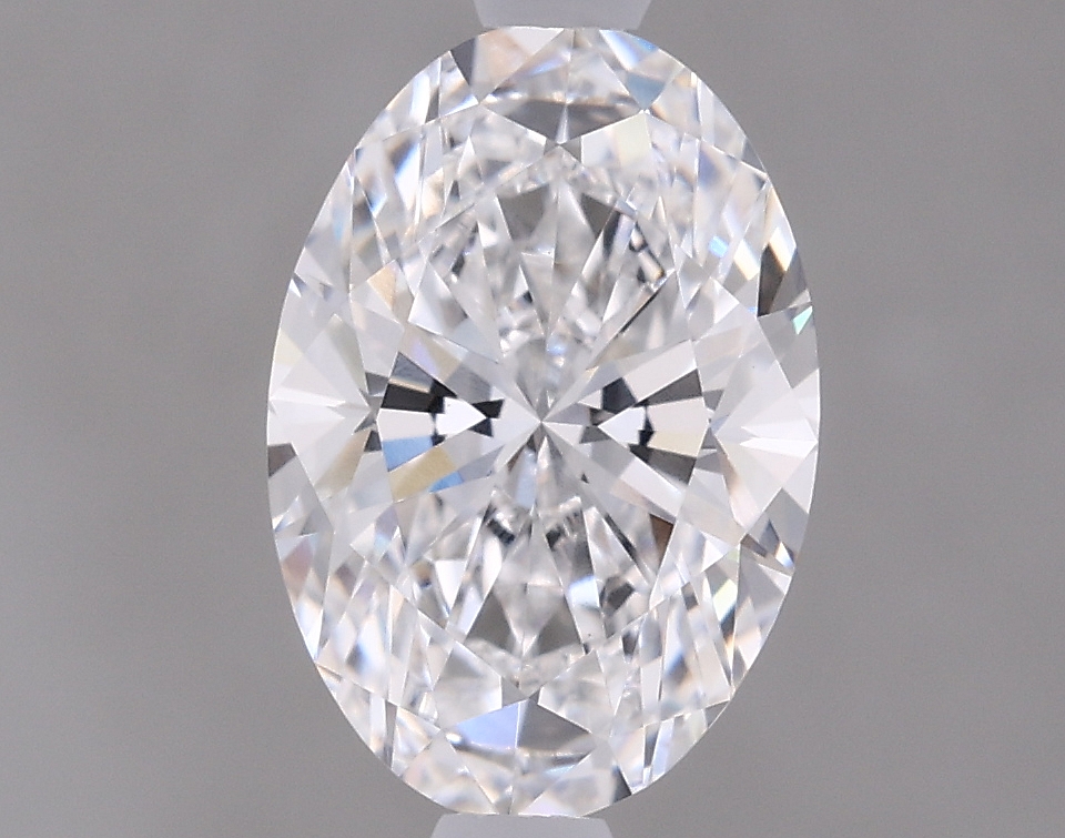 Lab-Grown Diamond 1.1ct D VVS2 Oval | IGI LG831652252