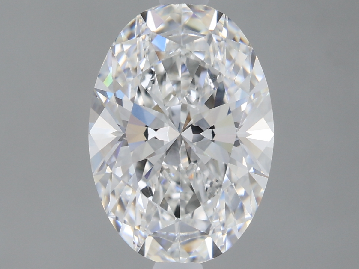 Lab-Grown Diamond 2.04ct E VVS2 Oval | IGI LG833646676