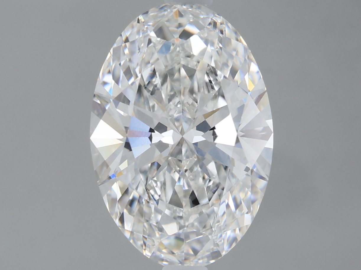 Lab-Grown Diamond 2.07ct E VVS2 Oval | IGI LG835605623