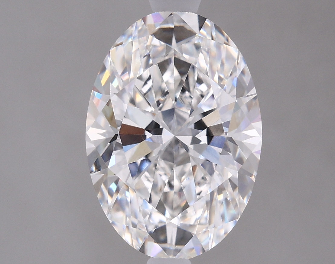 Lab-Grown Diamond 2.05ct E VVS2 Oval | IGI LG835605689