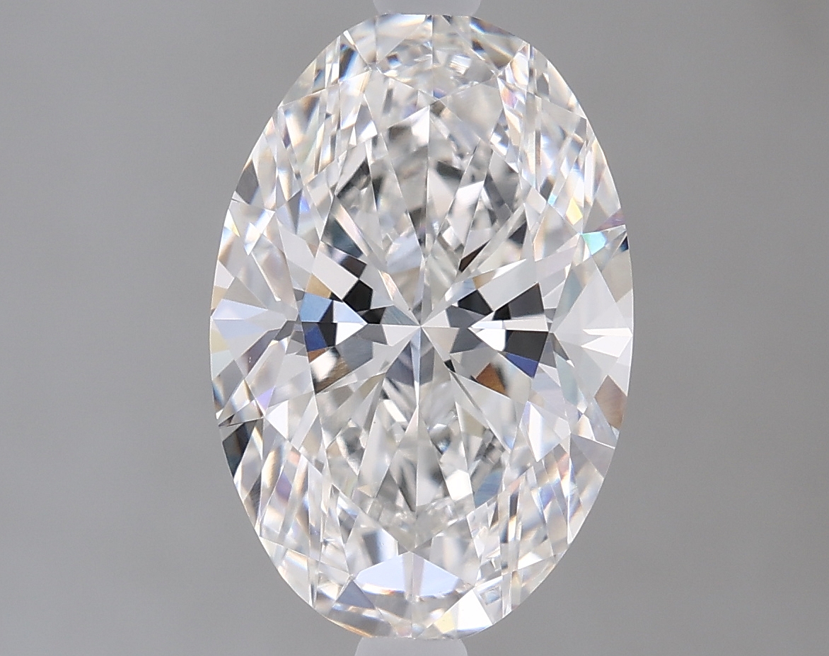 Lab-Grown Diamond 2.07ct E VVS2 Oval | IGI LG835605678