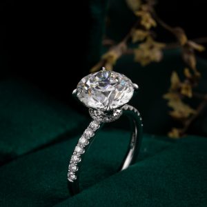 Platinum 900 Lab-Grown Diamond Ring — NK-013